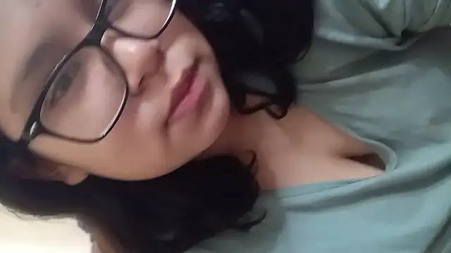 Snapshot of Maferyale chatting on 01/09/26, 04:48 Maferyale online show from 01/09/26, 04:48