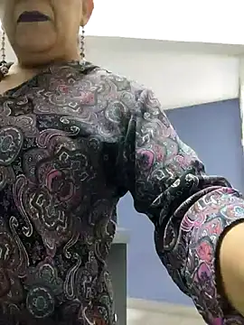 Snapshot of Tonhermosa chatting on 07/05/26, 04:25 Tonhermosa online show from 07/05/26, 04:25