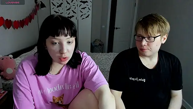 Snapshot of JayMollyy chatting on 02/08/26, 04:32 JayMollyy online show from 02/08/26, 04:32