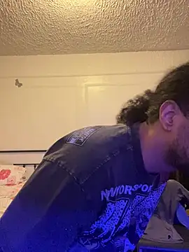 Nitobooy77 online show from 04/25/26, 05:43