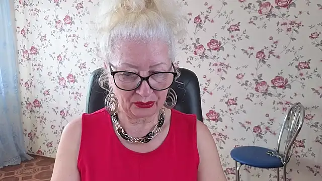 Maya Mayflower online show from 09/16/25, 04:13