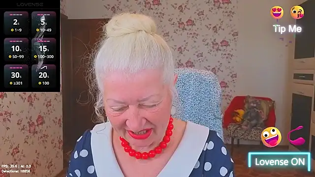 Maya Mayflower online show from 06/18/26, 03:29