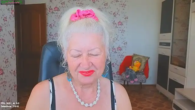Maya Mayflower online show from 06/22/26, 03:25