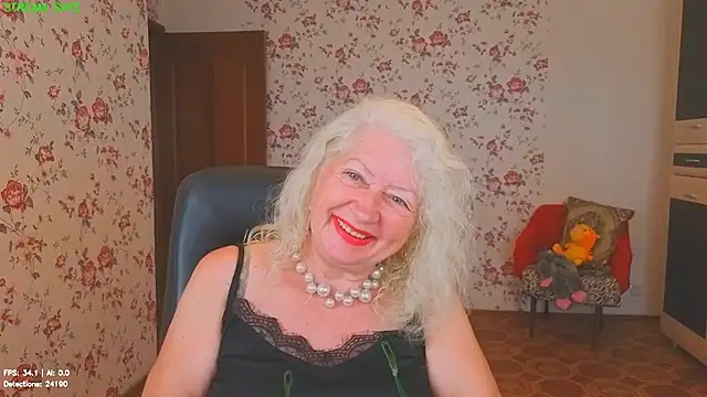 Maya Mayflower online show from 06/25/26, 03:28