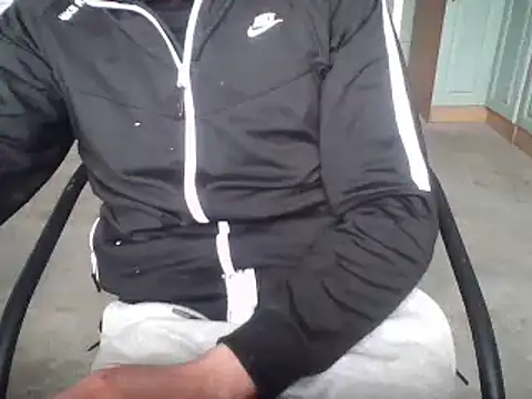 Snapshot of dxmiian chatting on 03/02/25, 12:22 dxmiian online show from 03/02/25, 12:22