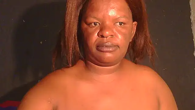 Snapshot of ebony_rose11 chatting on 03/05/26, 03:30 ebony rose11 online show from 03/05/26, 03:30