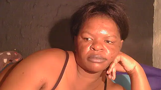 Snapshot of ebony_rose11 chatting on 03/24/26, 07:08 ebony rose11 online show from 03/24/26, 07:08