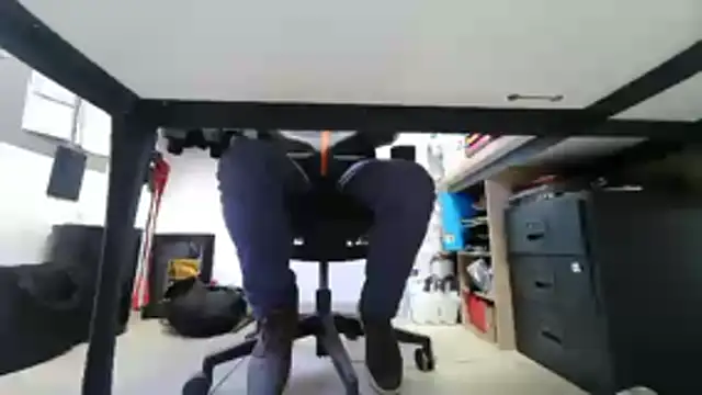 Snapshot of GM51-1988 chatting on 02/20/26, 04:07 GM51-1988 online show from 02/20/26, 04:07