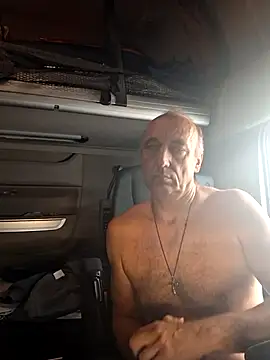Snapshot of aleksis1313 chatting on 10/12/25, 09:41 aleksis1313 online show from 10/12/25, 09:41