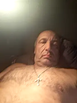 Snapshot of aleksis1313 chatting on 10/15/25, 07:03 aleksis1313 online show from 10/15/25, 07:03