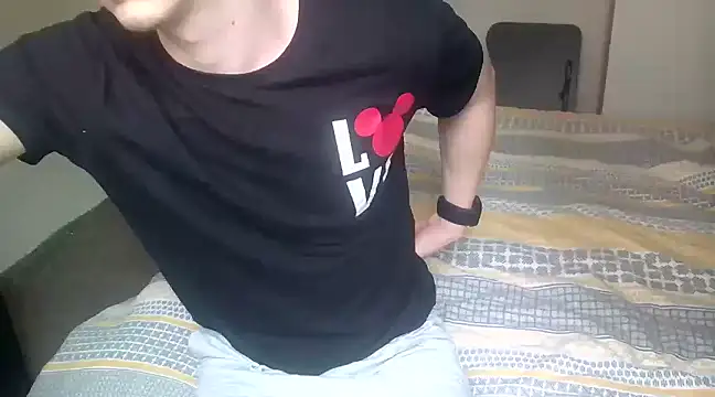 Snapshot of Enoch981 chatting on 03/15/25, 10:03 Enoch981 online show from 03/15/25, 10:03