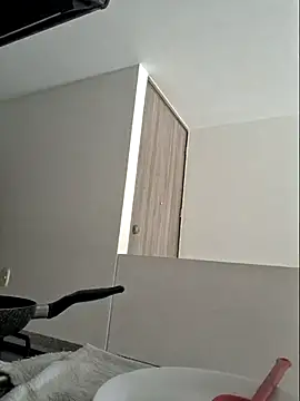 Snapshot of Edmund98 chatting on 02/26/26, 02:16 Edmund98 online show from 02/26/26, 02:16