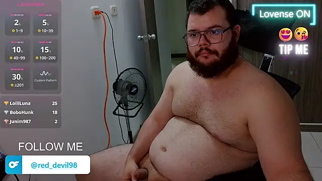 Snapshot of Edmund98 chatting on 02/27/26, 02:22 Edmund98 online show from 02/27/26, 02:22