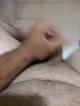 Snapshot of mivergom chatting on 01/10/26, 01:13 mivergom online show from 01/10/26, 01:13