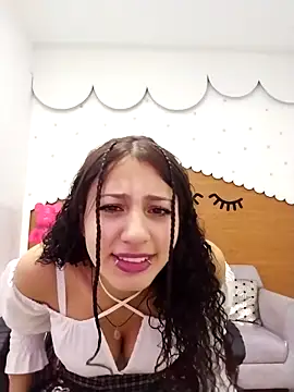 andrea torres t online show from 03/04/25, 03:26