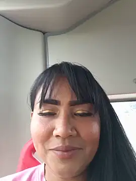 Snapshot of Ariana_Rodriguez chatting on 06/18/26, 03:49 Ariana Rodriguez online show from 06/18/26, 03:49