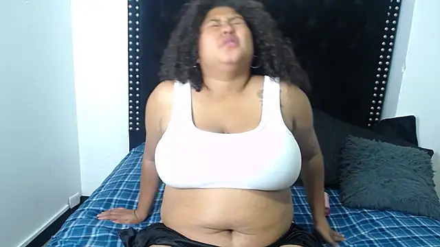 Ayliinn  online show from 03/16/25, 07:04