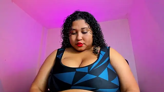 Ayliinn  online show from 11/24/25, 03:39