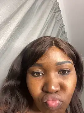 Snapshot of prettymonalisaRSA chatting on 05/11/26, 06:38 prettymonalisaRSA online show from 05/11/26, 06:38