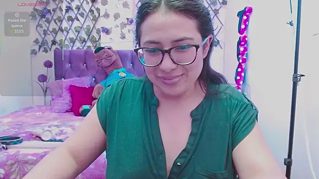 Anny  cute online show from 09/28/25, 08:25