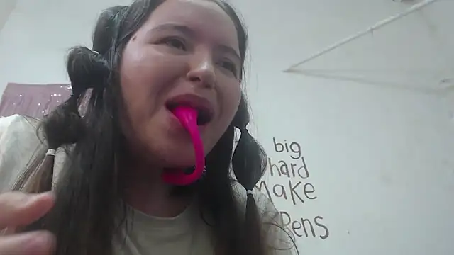 Snapshot of abbydirtys chatting on 10/26/25, 05:30 abbydirtys online show from 10/26/25, 05:30