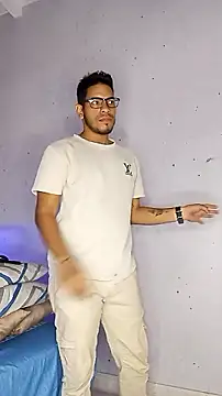 ETHAN DRAVEN online show from 10/08/25, 07:00