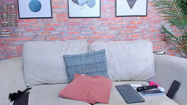 Snapshot of isabella_winkler chatting on 03/13/25, 12:16 isabella winkler online show from 03/13/25, 12:16