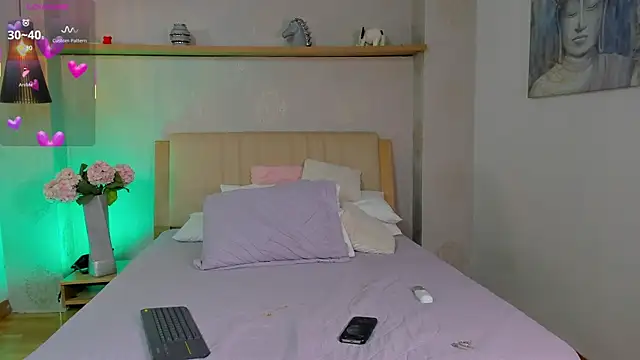 Snapshot of isabella_winkler chatting on 09/26/25, 04:22 isabella winkler online show from 09/26/25, 04:22