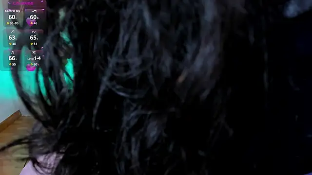 Snapshot of isabella_winkler chatting on 10/20/25, 05:35 isabella winkler online show from 10/20/25, 05:35