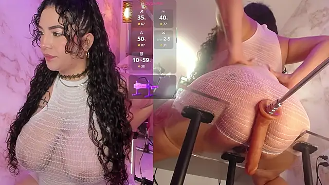 Snapshot of RoxyLicious_ chatting on 11/19/25, 01:33 RoxyLicious online show from 11/19/25, 01:33