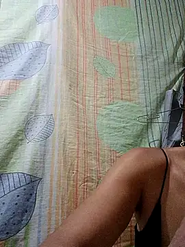 sarayulith online show from 11/25/25, 11:49