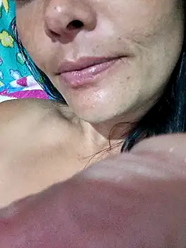 Snapshot of sarayulith chatting on 08/07/26, 02:13 sarayulith online show from 08/07/26, 02:13