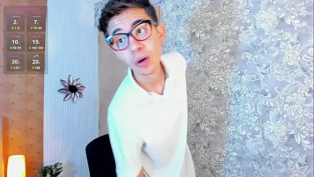 Snapshot of dads_rider chatting on 03/20/25, 07:58 dads rider online show from 03/20/25, 07:58