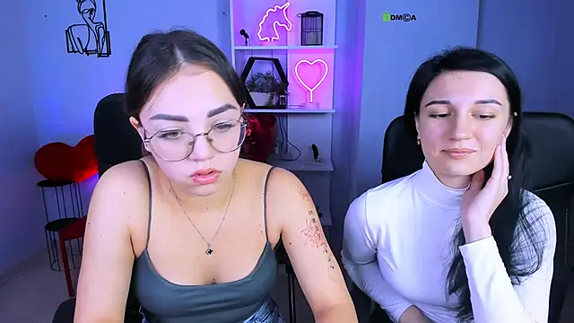 kiki swan online show from 11/13/25, 07:40