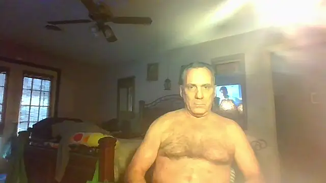 Snapshot of HunkofRock chatting on 01/17/26, 02:55 HunkofRock online show from 01/17/26, 02:55