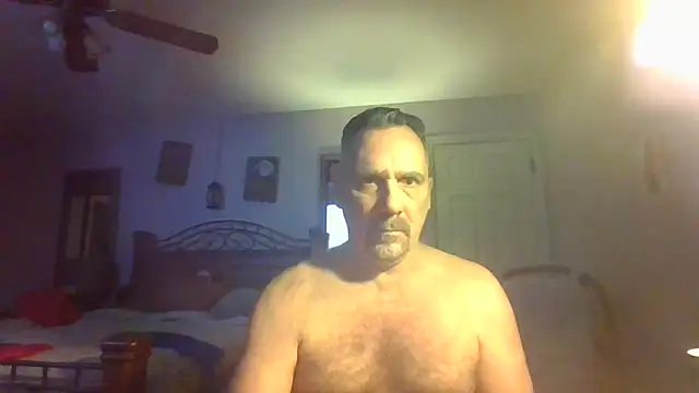 Snapshot of HunkofRock chatting on 03/01/26, 09:33 HunkofRock online show from 03/01/26, 09:33