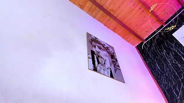 nicelle carson  online show from 03/11/25, 03:56