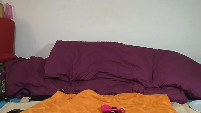 Snapshot of HerrundFrau-M chatting on 11/18/25, 07:13 HerrundFrau-M online show from 11/18/25, 07:13