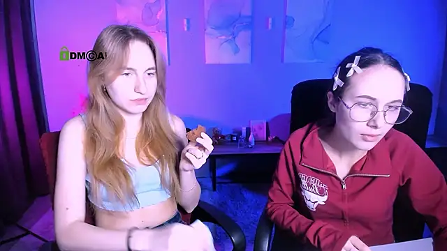 Snapshot of mona_cloud chatting on 02/11/26, 07:52 mona cloud online show from 02/11/26, 07:52