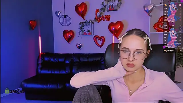 Snapshot of mona_cloud chatting on 02/28/26, 11:17 mona cloud online show from 02/28/26, 11:17