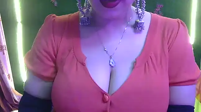 Snapshot of Hot_Anshi120 chatting on 03/21/25, 03:46 Hot Anshi120 online show from 03/21/25, 03:46