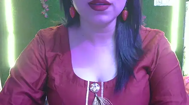 Snapshot of Hot_Anshi120 chatting on 03/23/25, 08:59 Hot Anshi120 online show from 03/23/25, 08:59