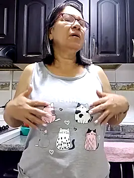 victoria wayne online show from 10/18/25, 10:16