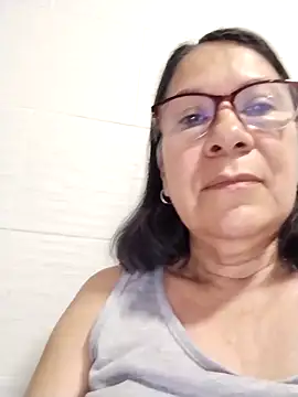 victoria wayne online show from 05/05/26, 10:01