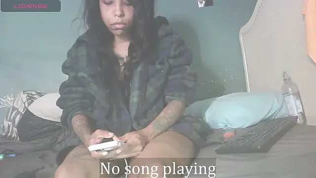 Snapshot of StellaDallas69 chatting on 10/09/25, 08:34 StellaDallas69 online show from 10/09/25, 08:34