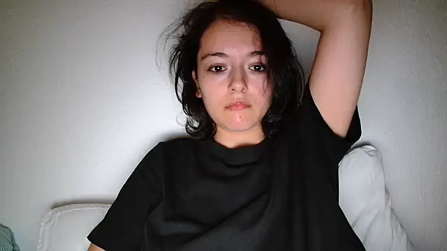Snapshot of Saysay-7 chatting on 09/27/25, 01:21 Saysay-7 online show from 09/27/25, 01:21