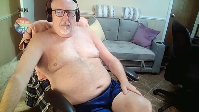 superbearboss online show from 05/07/26, 05:40