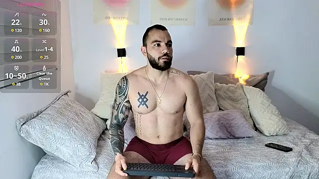 Snapshot of Isaac_Carter chatting on 03/18/25, 10:25 Isaac Carter online show from 03/18/25, 10:25