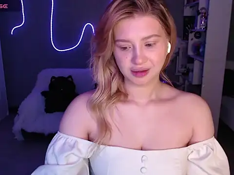Sweet Nicole 333 online show from 06/04/26, 10:43