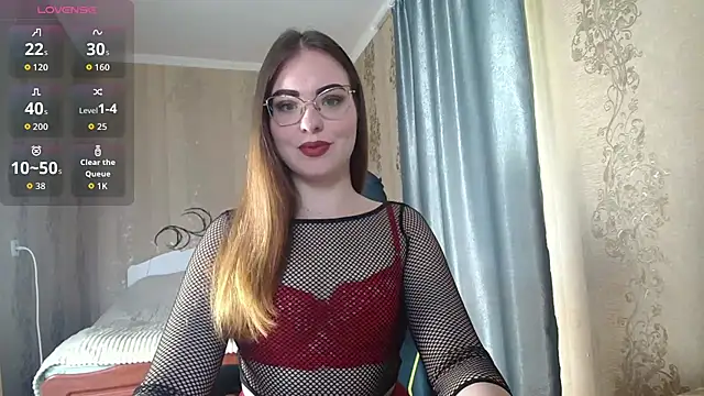 Snapshot of Leila_Kissyu chatting on 04/13/26, 10:10 Leila Kissyu online show from 04/13/26, 10:10